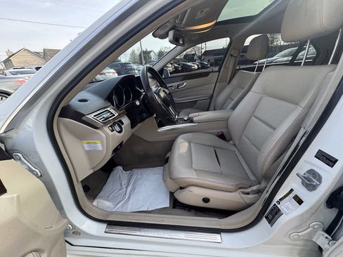 Used 2014 Mercedes-Benz E 350 4MATIC Sedan image 46