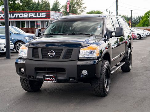 Used 2011 Nissan Titan PRO-4X w/ Pro-4x Technology Pkg AWD/4WD image 4