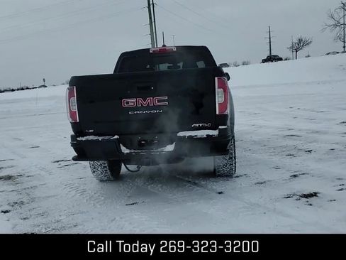 Certified 2022 GMC Canyon AT4 image 6