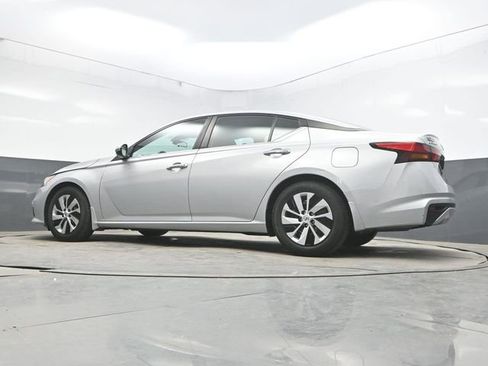 Used 2021 Nissan Altima 2.5 S w/ Driver Assist Package FWD image 29