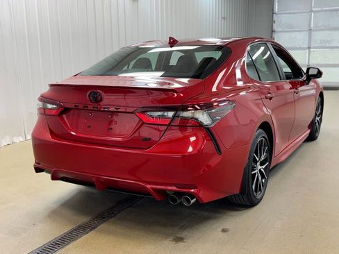 Used 2023 Toyota Camry SE w/ Convenience Package image 5