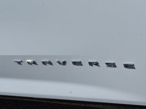 New 2026 Chevrolet Traverse High Country w/ LPO, Floor Liner Package AWD/4WD image 13