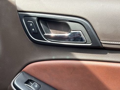 Used 2019 Chevrolet Tahoe Premier image 39