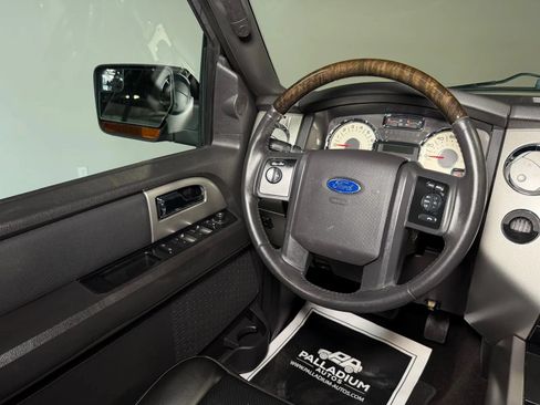 Used 2014 Ford Expedition EL Limited w/ Equipment Group 301A RWD image 27