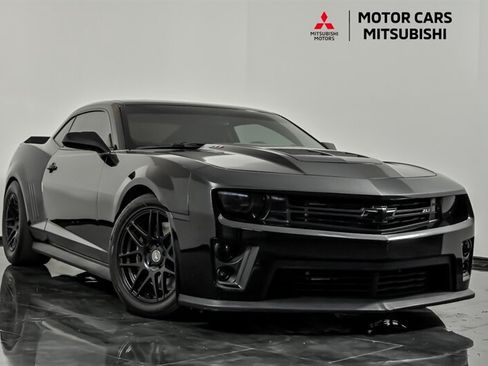Used 2014 Chevrolet Camaro ZL1 RWD image 1