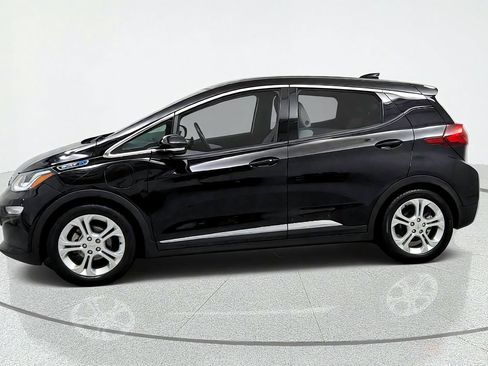 Used 2020 Chevrolet Bolt LT FWD image 2