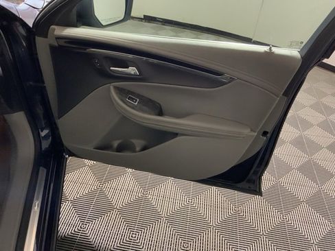 Used 2014 Chevrolet Impala LTZ image 35