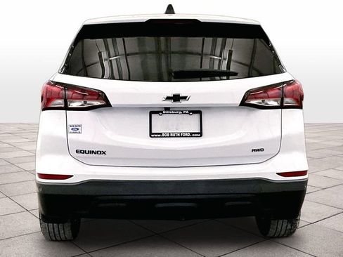 Used 2024 Chevrolet Equinox LS w/ LS Convenience Package AWD/4WD image 4