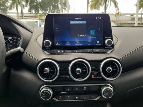 Used 2024 Nissan Sentra SV FWD image 19