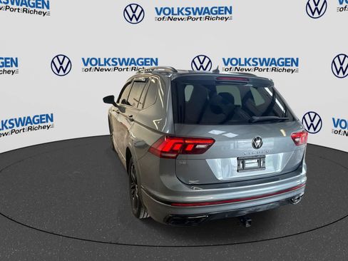 Used 2022 Volkswagen Tiguan SE R-Line FWD image 12