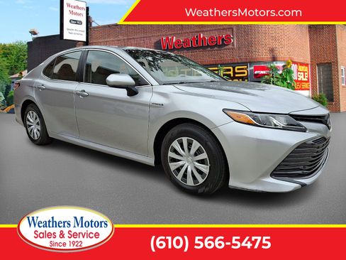 Used 2018 Toyota Camry LE w/ Protection Package (Q2) image 1