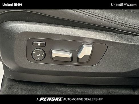 Certified 2022 BMW X7 xDrive40i w/ Premium Package image 7