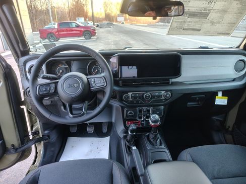 New 2026 Jeep Wrangler Unlimited Sport image 24