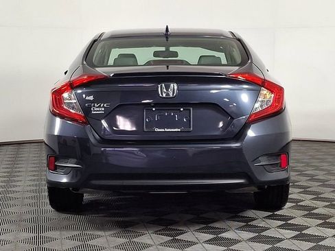 Used 2018 Honda Civic EX-L image 8