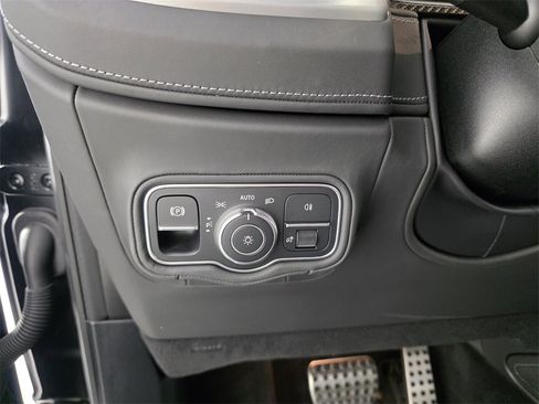 Used 2025 Mercedes-Benz G 63 AMG 4MATIC image 24