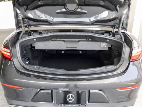 Used 2023 Mercedes-Benz E 450 Cabriolet image 20