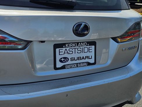 Used 2015 Lexus CT 200h FWD image 14