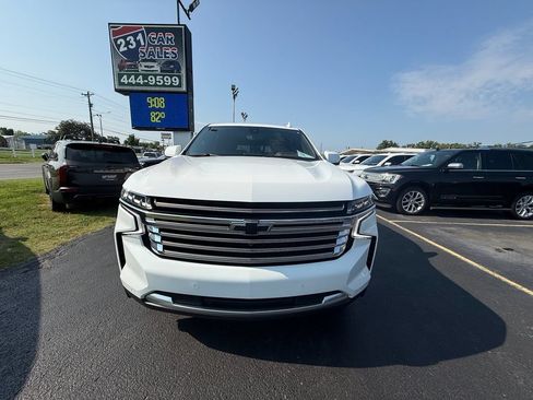 Used 2021 Chevrolet Tahoe High Country w/ Premium Package AWD/4WD image 10
