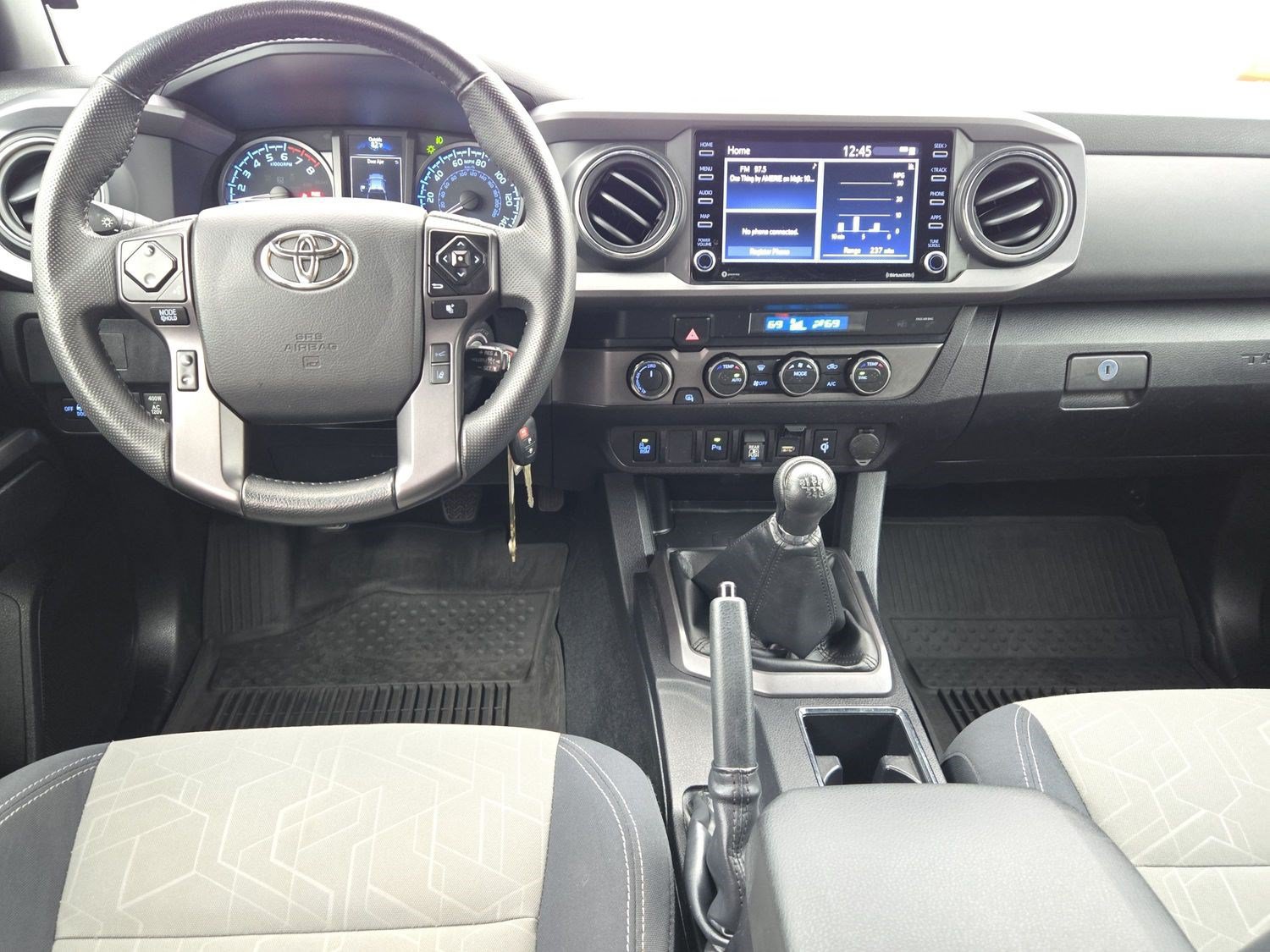Certified 2022 Toyota Tacoma TRD Sport w/ Technology Package AWD/4WD image 12