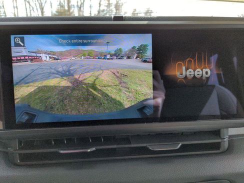 New 2025 Jeep Gladiator Mojave AWD/4WD image 15
