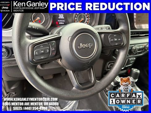 Used 2024 Jeep Wrangler Sport AWD/4WD image 13