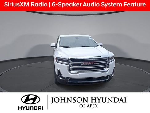 Used 2023 GMC Acadia SLE FWD image 3