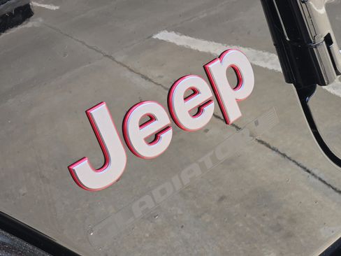 New 2026 Jeep Gladiator Rubicon AWD/4WD image 8