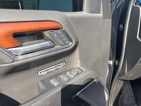 Used 2023 GMC Sierra 1500 Denali w/ Denali Reserve Package image 13
