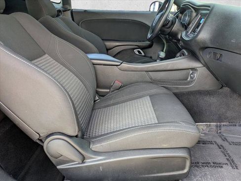 Used 2018 Dodge Challenger SXT w/ Super Sport Group (SS/T) image 21