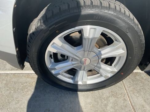 Used 2017 GMC Terrain SLE FWD image 12