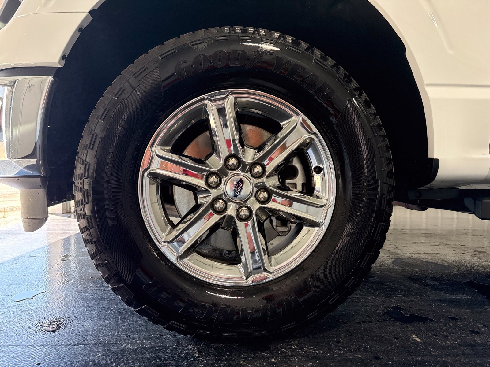Used 2025 Ford F150 XLT w/ Equipment Group 301A Standard AWD/4WD image 8