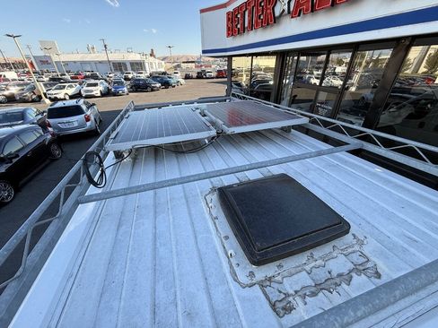 Used 2014 RAM ProMaster 1500 w/ Premium Appearance Group FWD image 8