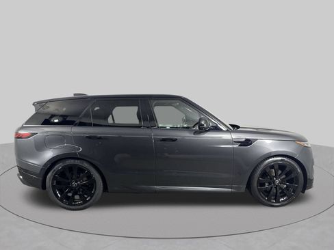 Used 2024 Land Rover Range Rover Sport Dynamic SE AWD/4WD image 35