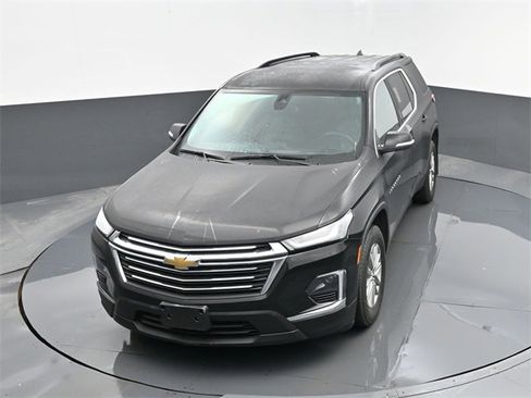 Used 2023 Chevrolet Traverse LT image 23