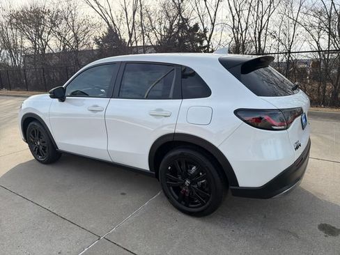 New 2026 Honda HR-V Sport image 3