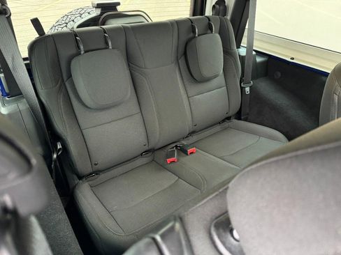 Used 2020 Jeep Wrangler Sport image 10