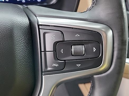 Used 2024 Chevrolet Tahoe Premier AWD/4WD image 18