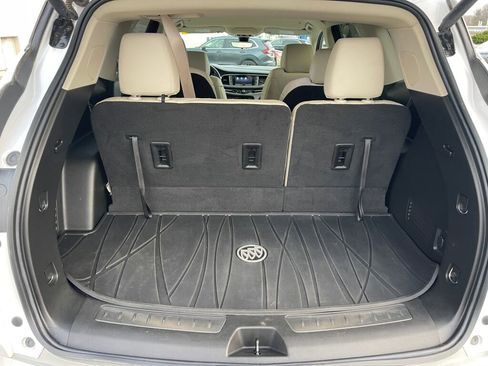 Used 2023 Buick Enclave Premium AWD/4WD image 25