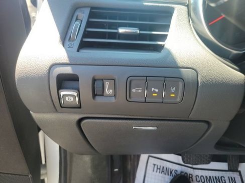 Used 2016 Chevrolet Impala LTZ FWD image 45