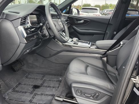 Used 2023 Audi Q7 3.0T Prestige w/ Prestige Package image 13