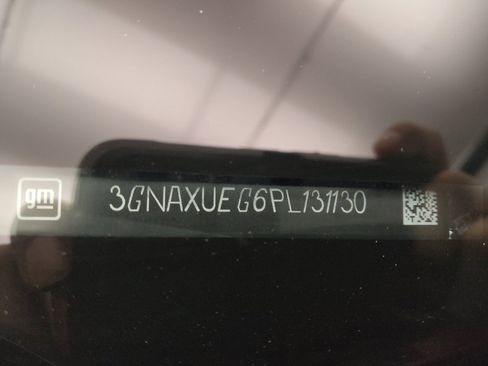 Used 2023 Chevrolet Equinox LT image 33