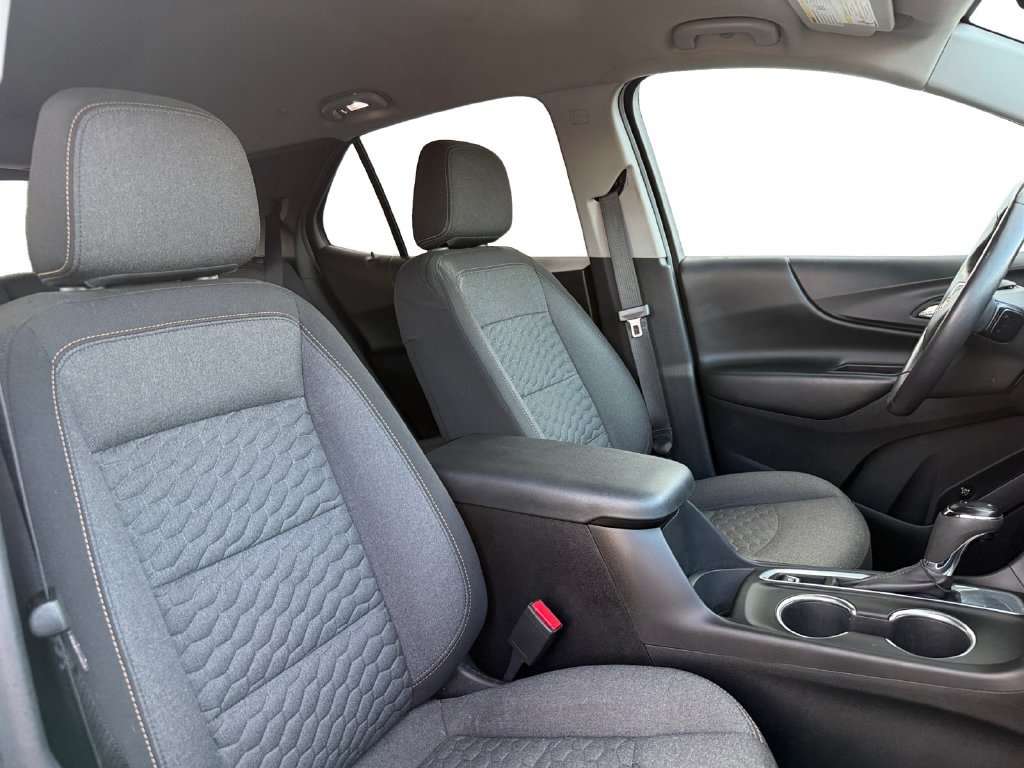 Used 2021 Chevrolet Equinox LT FWD image 28