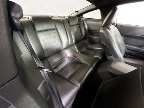Used 2006 Ford Mustang GT Premium image 23