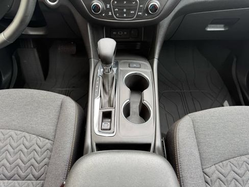 Used 2023 Chevrolet Equinox LT AWD/4WD image 10