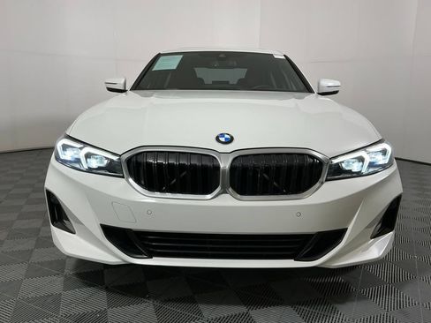 Used 2023 BMW 330i Sedan w/ Driving Assistance Package RWD image 3