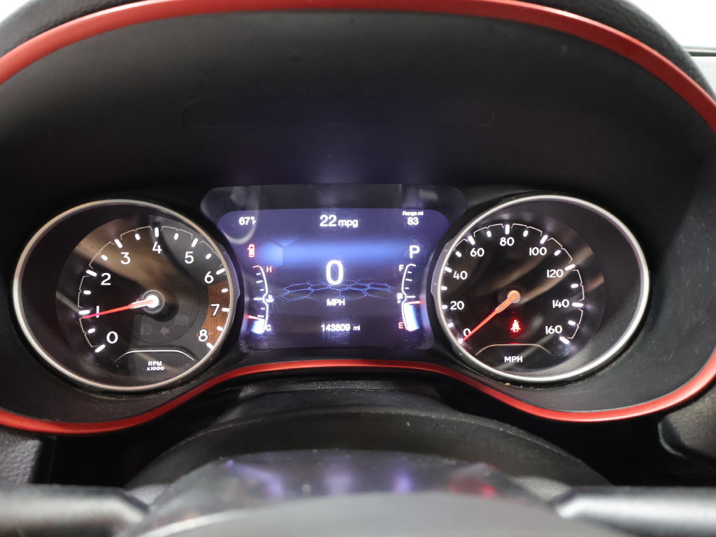 Used 2019 Jeep Compass Trailhawk AWD/4WD image 39