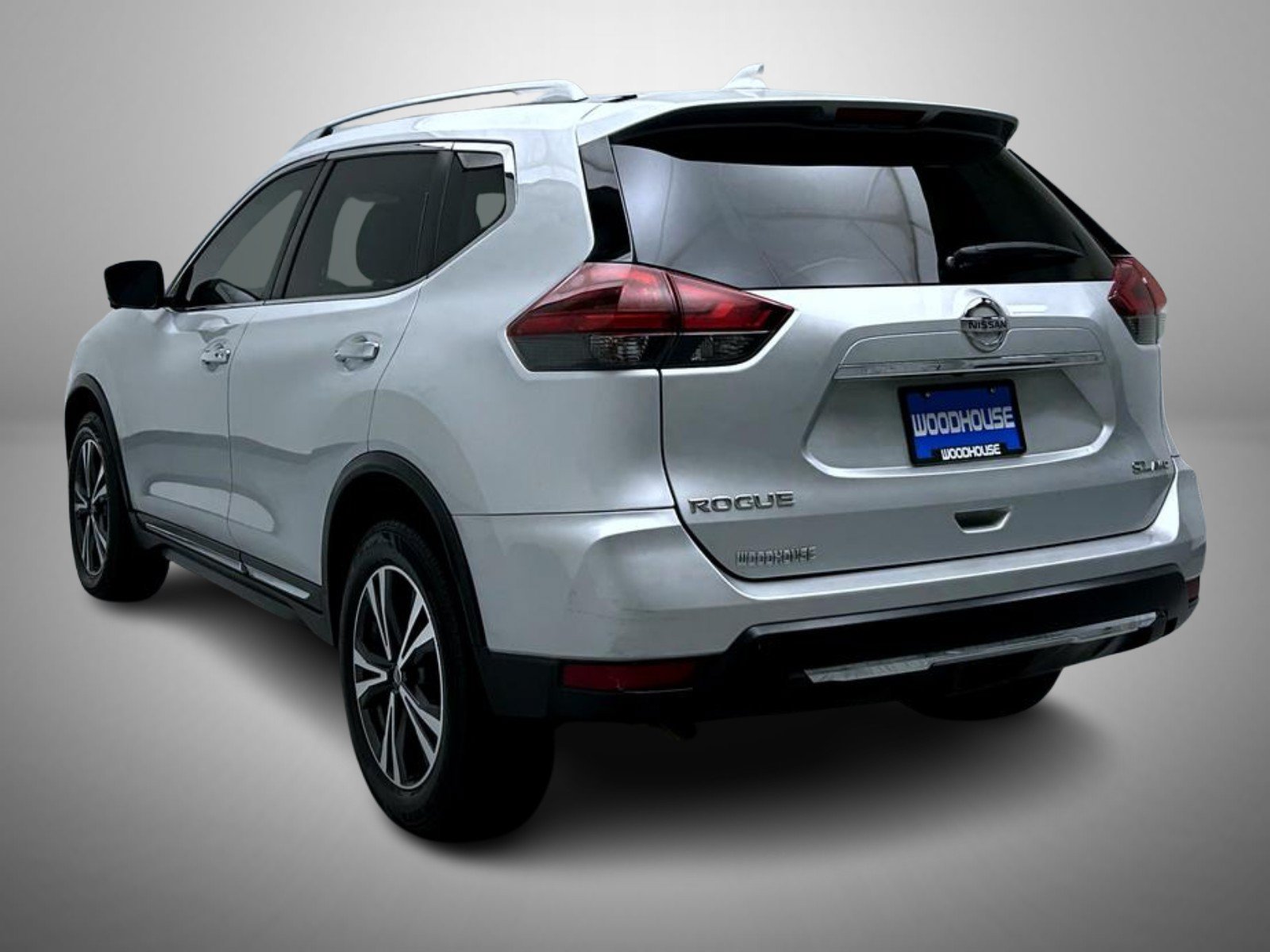 Used 2018 Nissan Rogue SL AWD/4WD image 7