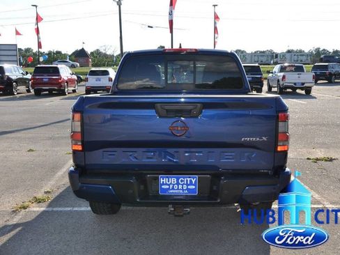 Used 2022 Nissan Frontier Pro-X image 4