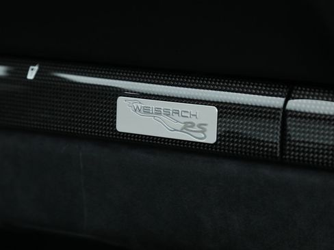 Used 2018 Porsche 911 GT2 RS image 22