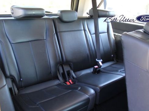 Used 2024 Ford Expedition Max XLT image 14